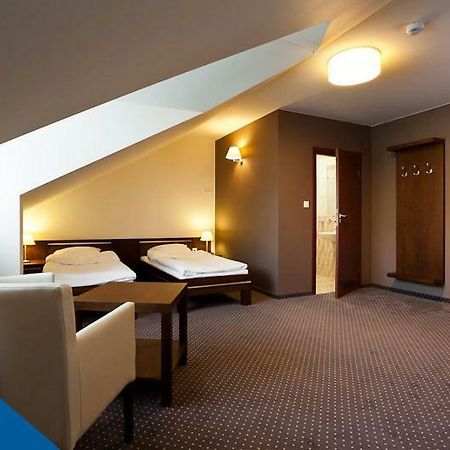 Hotel Podzamcze Dobczyce Luaran gambar