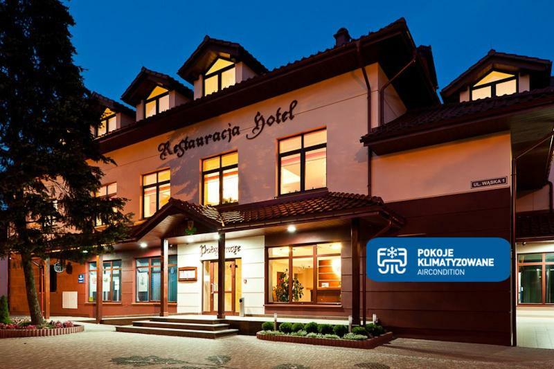 Hotel Podzamcze Dobczyce Luaran gambar