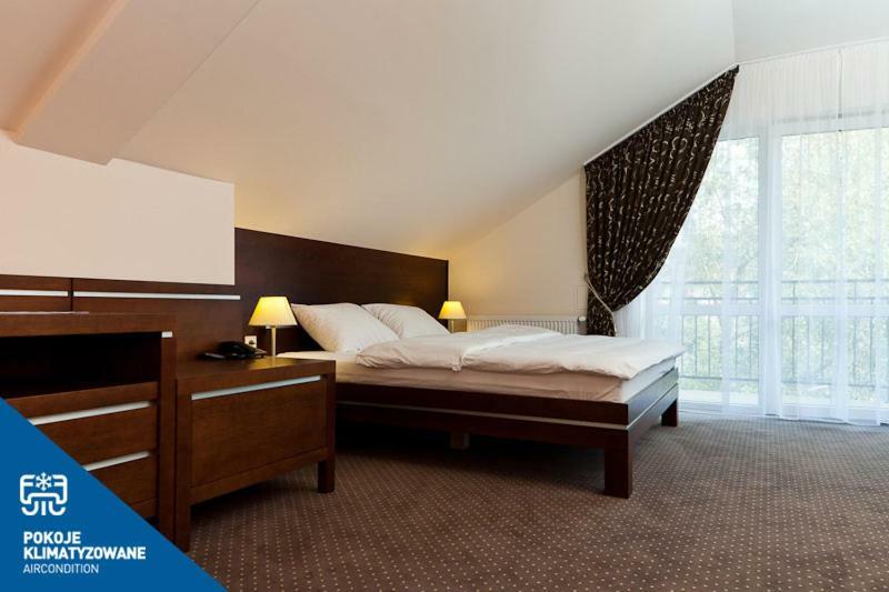 Hotel Podzamcze Dobczyce Luaran gambar