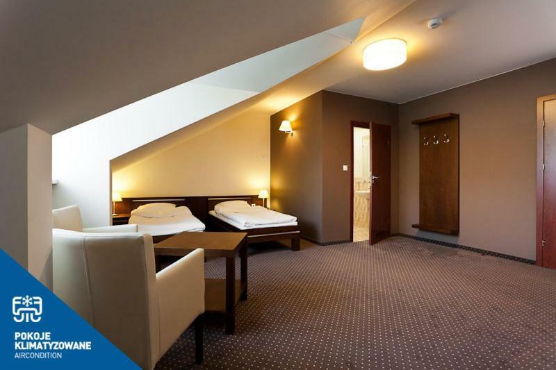 Hotel Podzamcze Dobczyce Luaran gambar