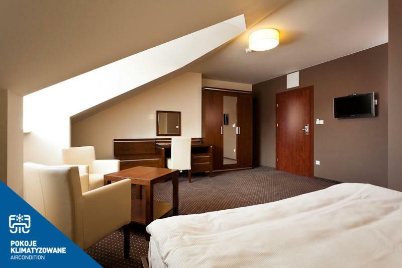 Hotel Podzamcze Dobczyce Luaran gambar